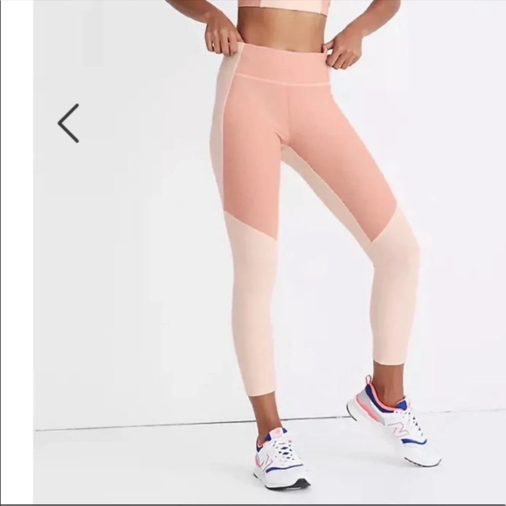 OUTDOOR VOICES pink colorblock 3/4 warm up leggings